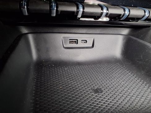 New 2026 GMC Terrain Elevation w/ LPO, Floor Liner Package FWD image 19