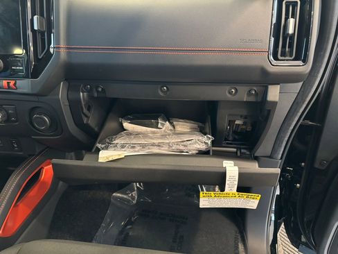 New 2025 Nissan Frontier PRO-4X w/ Pro Convenience Package image 28