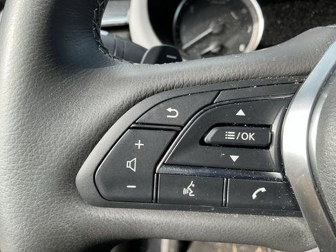 Used 2024 INFINITI QX50 Sport image 13