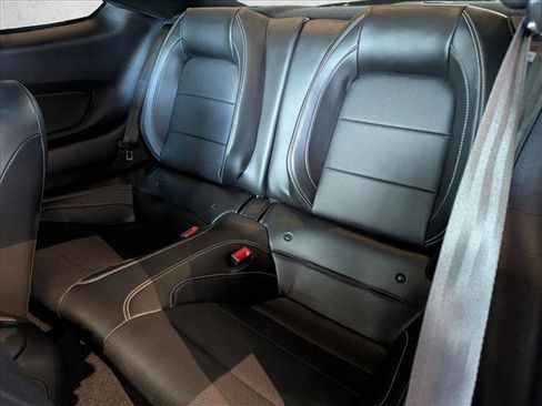 Used 2020 Ford Mustang Shelby GT500 w/ Technology Package RWD image 17