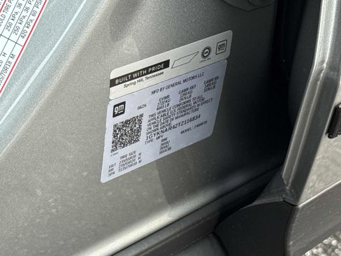 New 2026 Cadillac XT5 Luxury w/ LPO, ONYX Package FWD image 27