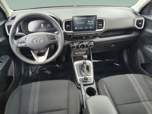New 2026 Hyundai Venue SEL FWD image 12