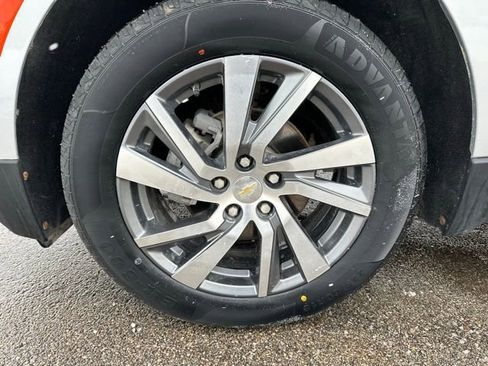 Certified 2022 Chevrolet Equinox Premier image 29