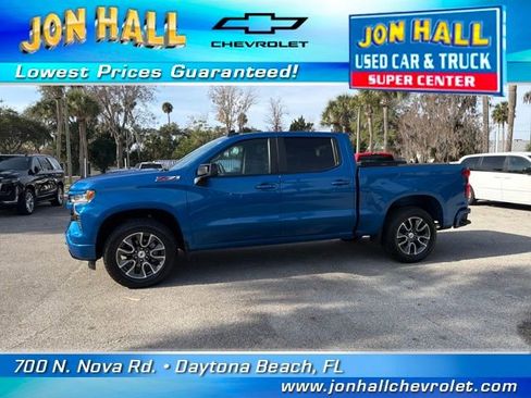 Used 2022 Chevrolet Silverado 1500 RST w/ Z71 Off-Road Package image 4