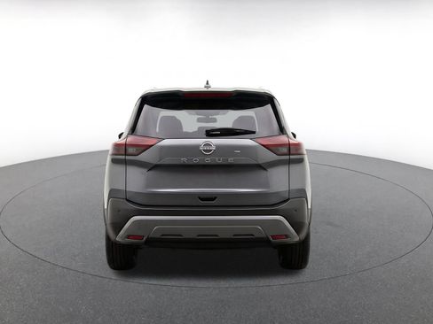 Used 2026 Nissan Rogue SL FWD image 6