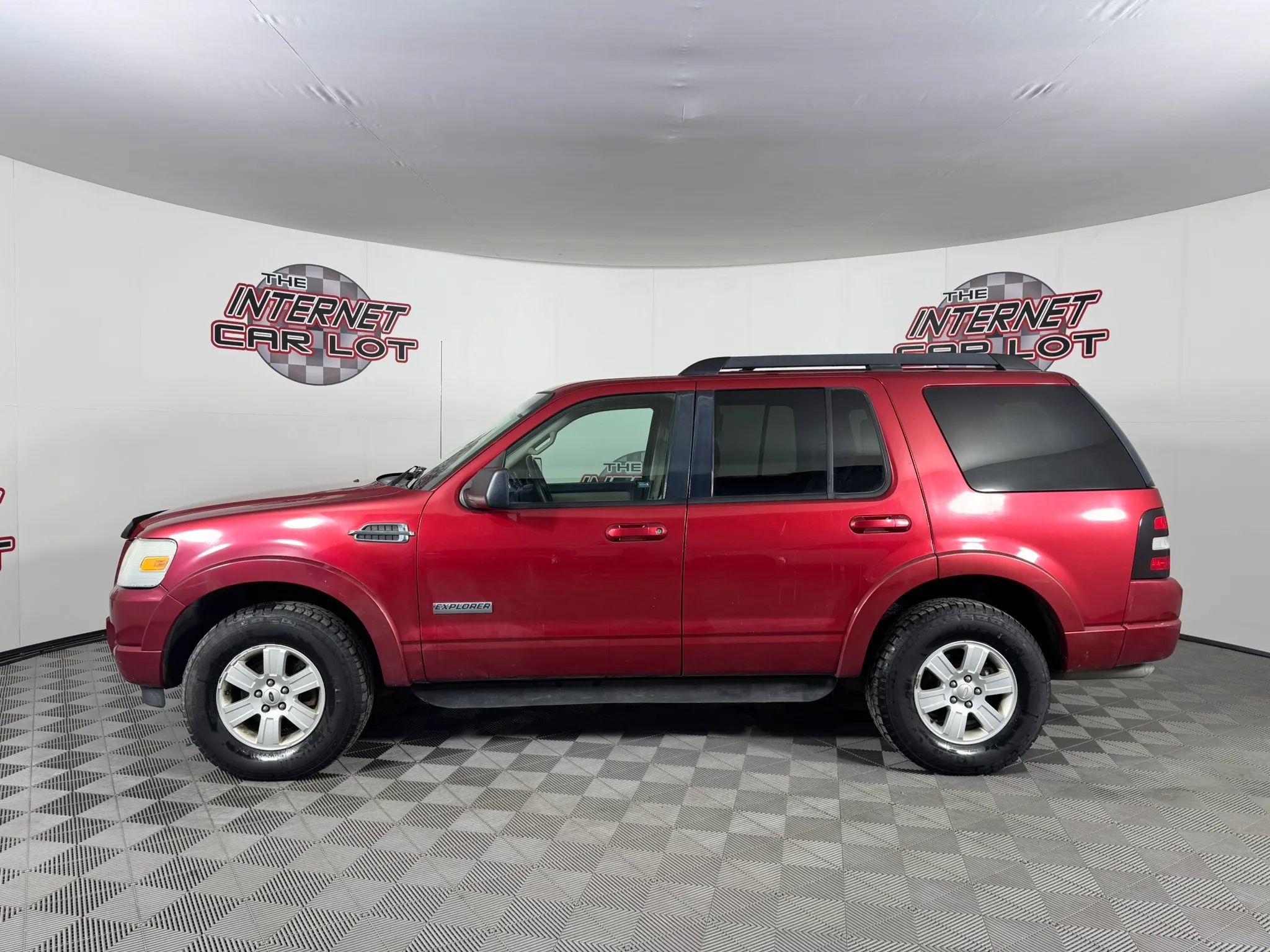 Used 2008 Ford Explorer XLT AWD/4WD image 4