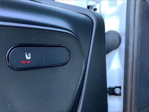 Used 2025 Mercedes-Benz Sprinter 2500 image 11