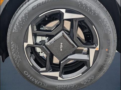 New 2026 Kia Sportage EX image 16