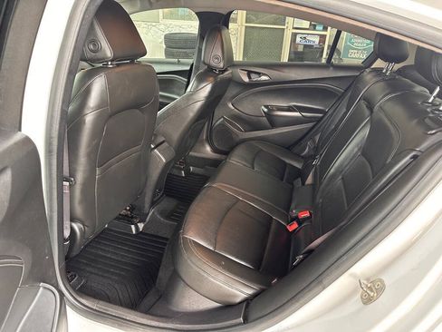 Used 2017 Chevrolet Cruze Premier FWD image 14