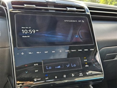 Certified 2024 Hyundai Santa Cruz Night image 22