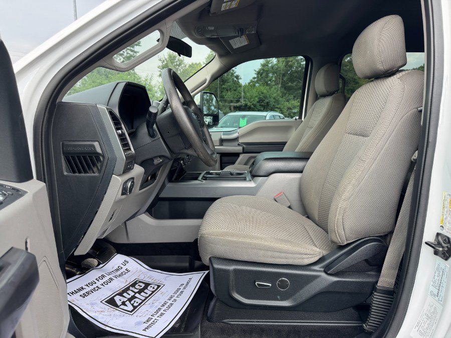 Used 2019 Ford F250 XLT w/ XLT Premium Package AWD/4WD image 15