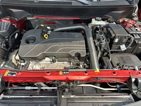 Certified 2024 Chevrolet Equinox LT w/ LPO, Floor Liner Package FWD image 10