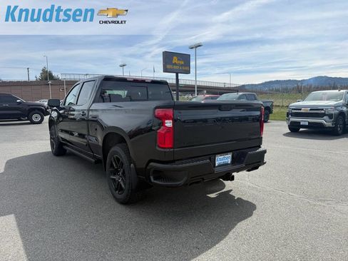 New 2026 Chevrolet Silverado 1500 High Country w/ Midnight Edition AWD/4WD image 5