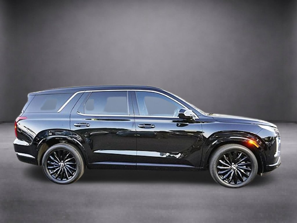 Certified 2024 Hyundai Palisade Calligraphy AWD/4WD image 3