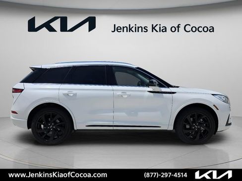 Used 2024 Lincoln Corsair Grand Touring w/ Equipment Group 301A AWD/4WD image 2