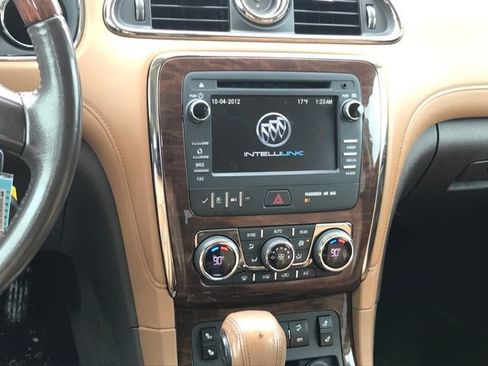 Used 2013 Buick Enclave Leather w/ Trailering Provision Package image 9