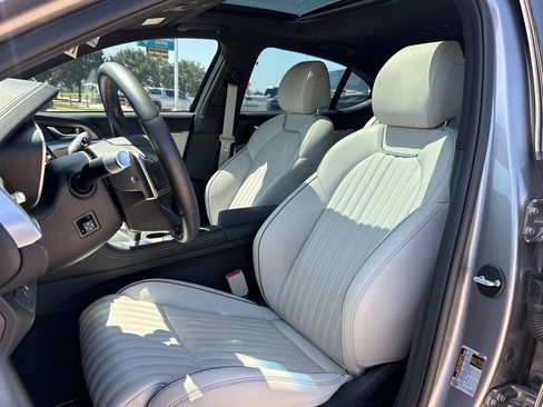 Used 2026 Genesis G70 3.3T Sport Prestige RWD image 7