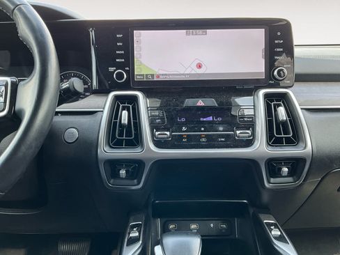 Used 2022 Kia Sorento X-Line EX AWD/4WD image 11