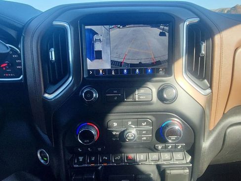 Used 2021 Chevrolet Silverado 2500 High Country w/ Z71 Off-Road Package image 21