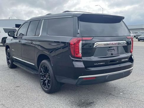 Used 2023 GMC Yukon XL SLT RWD image 6