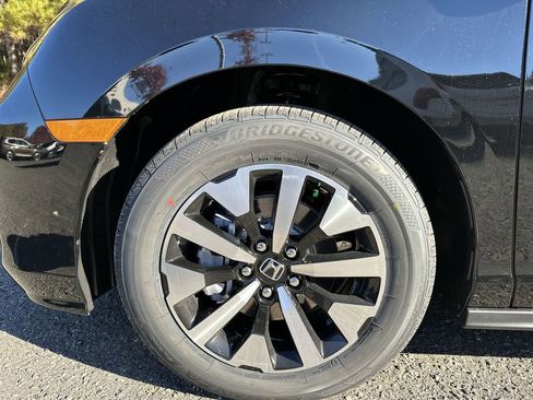 New 2026 Honda Odyssey EX-L image 19