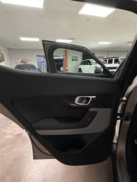 Used 2022 Polestar Polestar 2 w/ Plus Package AWD/4WD image 25