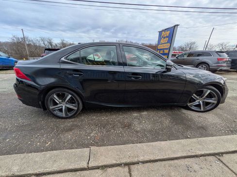 Used 2017 Lexus IS 300 AWD w/ Premium Package image 6