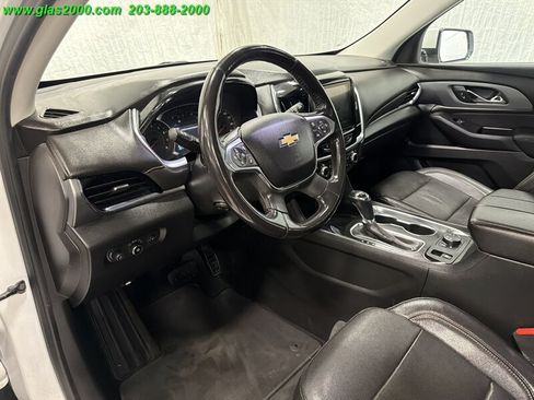 Used 2019 Chevrolet Traverse Premier AWD/4WD image 3