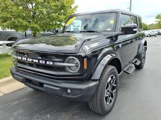 Used 2023 Ford Bronco Outer Banks AWD/4WD video 1