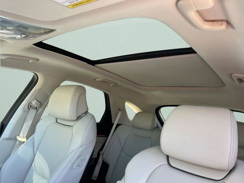 New 2026 Genesis GV70 2.5T Select image 26