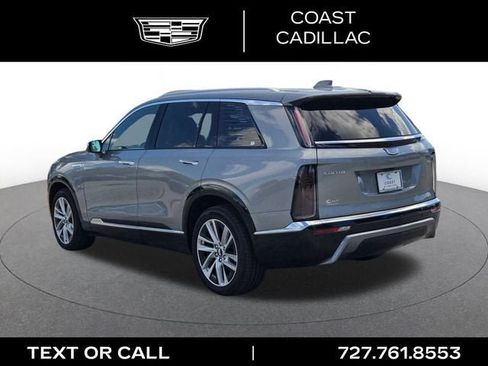 New 2026 Cadillac Vistiq Luxury image 15