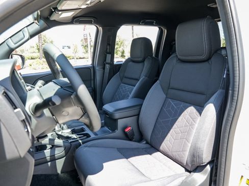 New 2026 Nissan Frontier SV w/ SV Convenience Package RWD image 15