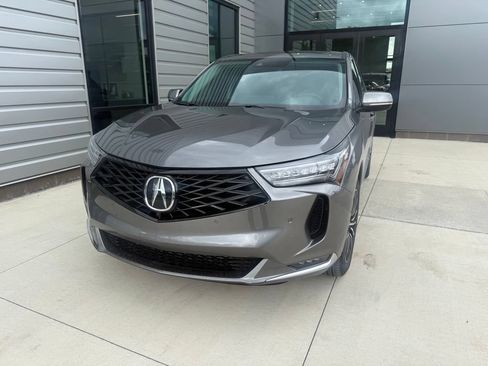 Used 2025 Acura RDX SH-AWD w/ Advance Package image 4