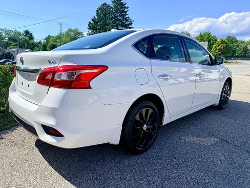 Used 2019 Nissan Sentra SV FWD image 4