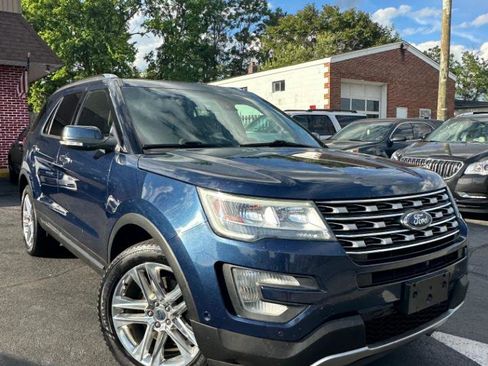 Used 2016 Ford Explorer Limited w/ Equipment Group 301A AWD/4WD image 7