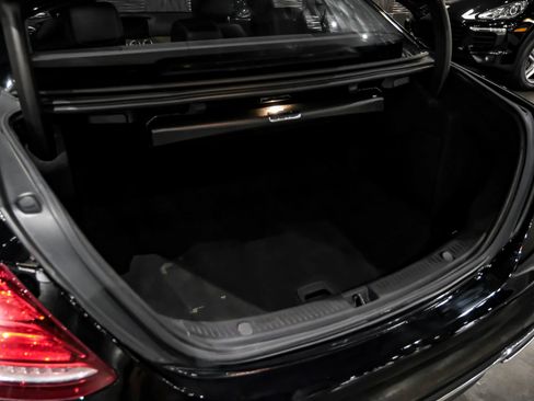 Used 2017 Mercedes-Benz E 300 image 54