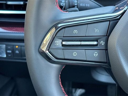 New 2026 Chevrolet Traverse RS image 33