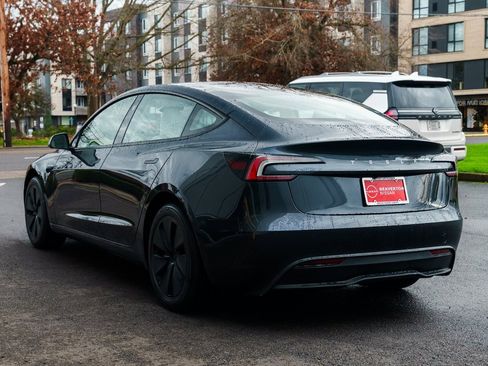 Used 2025 Tesla Model 3 Long Range image 4