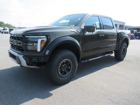 New 2026 Ford F150 Raptor AWD/4WD image 1