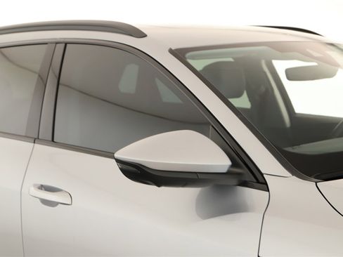 Used 2023 Audi e-tron Premium Plus w/ Premium Plus Package image 35