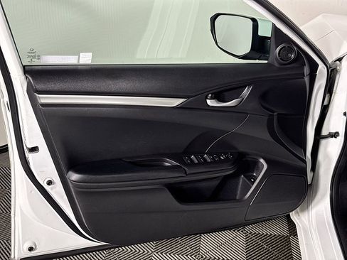 Certified 2020 Honda Civic Sport image 11