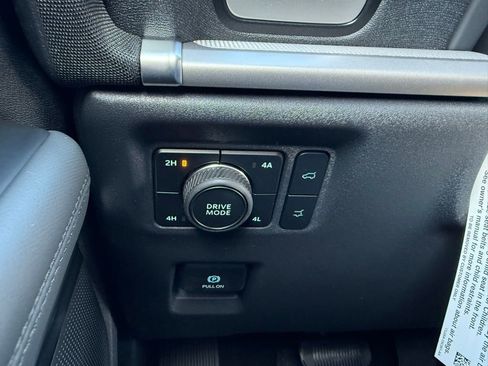 New 2026 Ford Expedition Max Active image 13