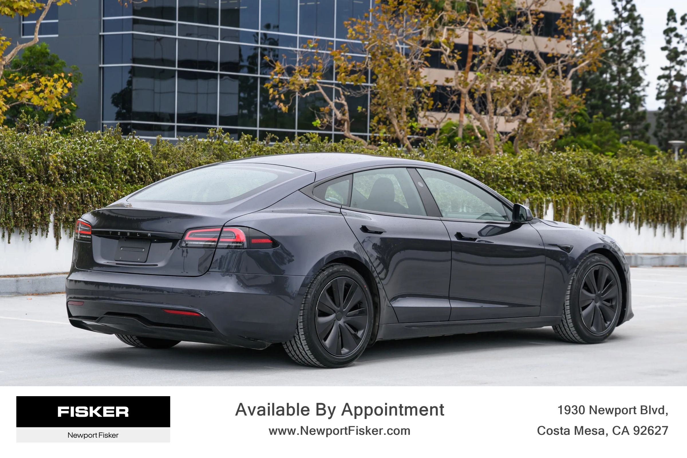 Used 2024 Tesla Model S AWD/4WD image 7