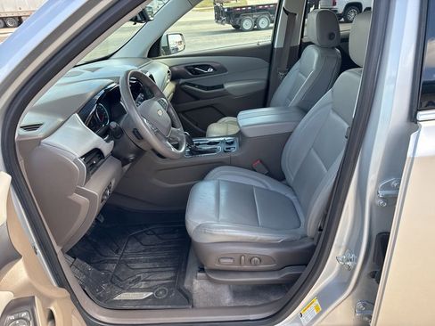 Used 2018 Chevrolet Traverse Premier w/ Driver Confidence II Package image 10