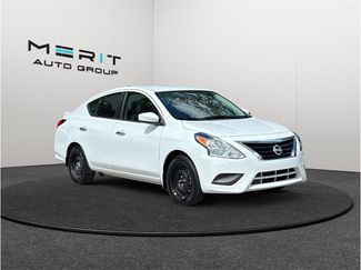 Used 2016 Nissan Versa SV FWD video 1
