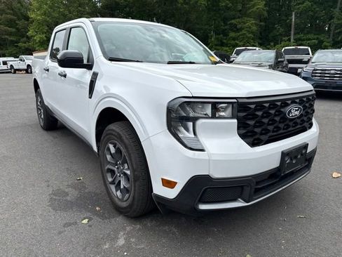 Used 2025 Ford Maverick XLT w/ XLT Luxury Package AWD/4WD image 7