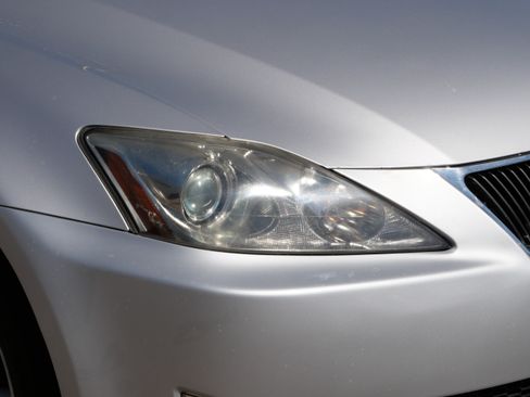 Used 2008 Lexus IS 250 AWD image 16