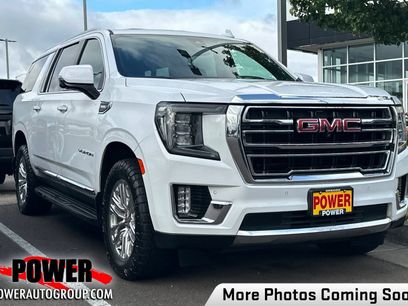 Used 2022 GMC Yukon XL SLT w/ SLT Luxury Package