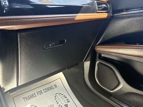 Used 2022 Lincoln Nautilus Reserve FWD image 23
