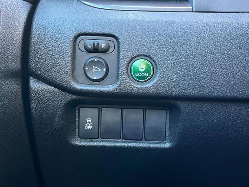 Used 2018 Honda Pilot EX-L image 45